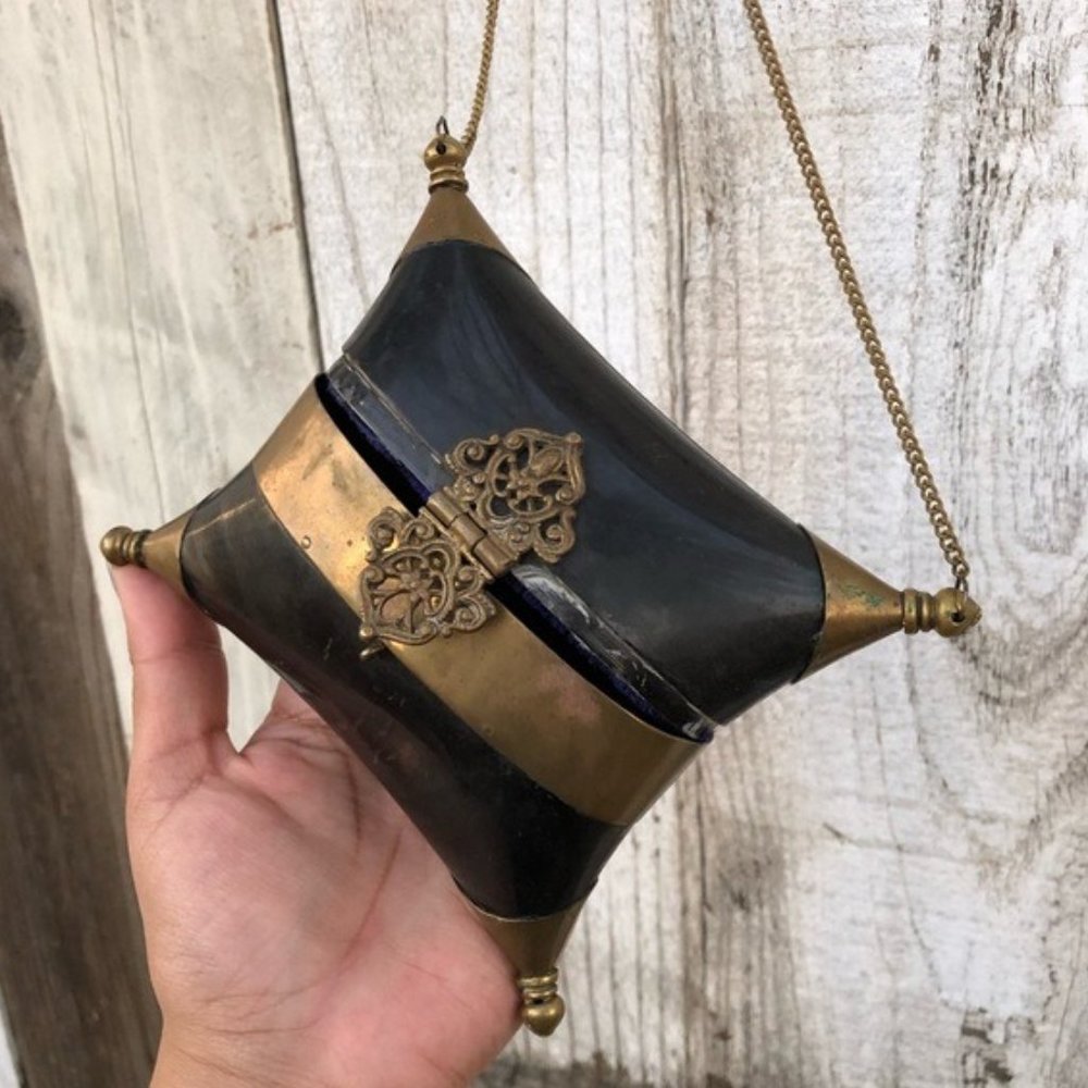 Metal Shoulder Vintage Pillow Purse Brass Cow Horn